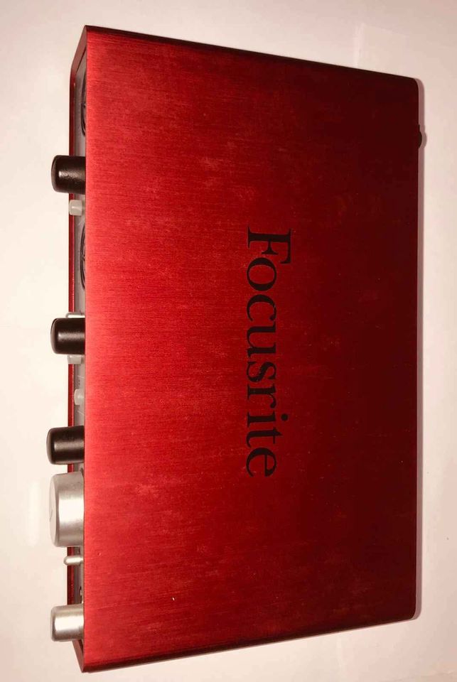 Focusrite Scarlett 2i2 sound card for sale 